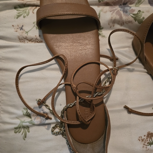 Open Edit Sandals - Picture 3 of 4